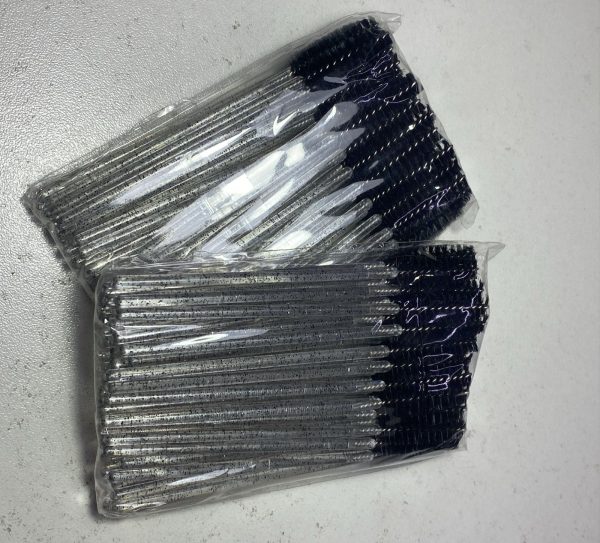 Cepillos desechables para cejas y pestañas