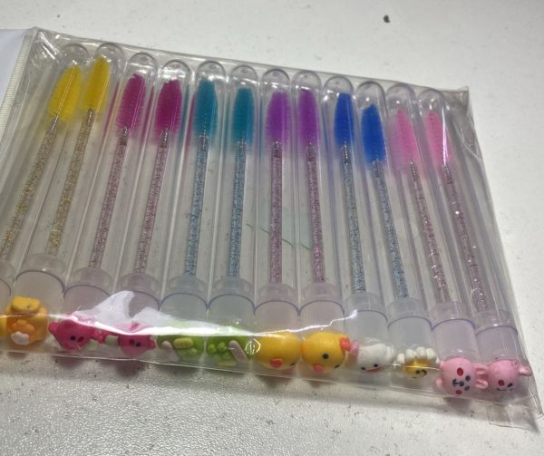 Cepillos desechables para cejas y pestañas